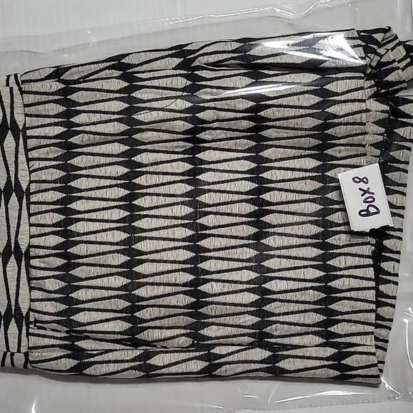 Joe Fresh, Zig/zag Black/White  Shorts Size 6 - Picture 7 of 7